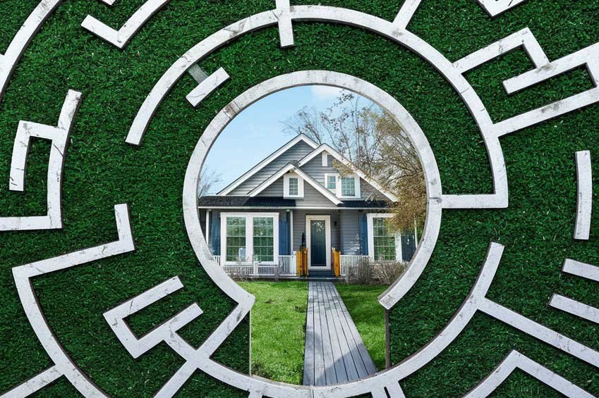 Navigating-the-Mortgage-Maze-Understanding-the-Home-Interest-Rates